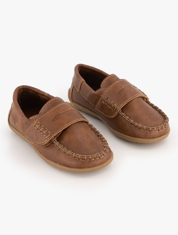 Boys 2025 cream loafers